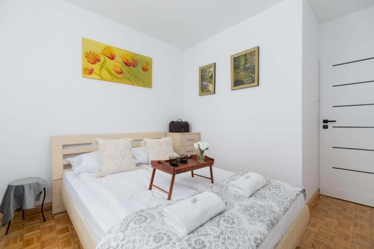 Ruczaj Cracow Debniki By Renters Apartment